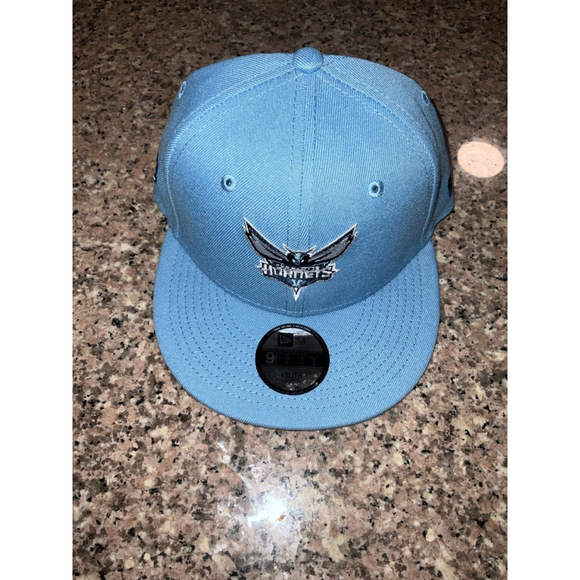 Charlotte Hornets Kid's Hat - Picture 1 of 11